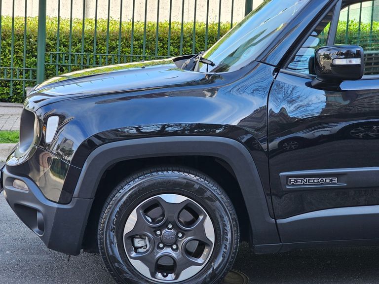 Jeep Renegade 1.8 4x2 Flex 16V Aut.