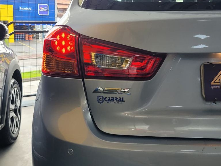 Mitsubishi ASX 2.0 16V 160cv Aut.
