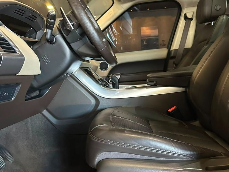Land Rover Range Rover Sport HSE 3.0 4x4 SDV6 Dies.