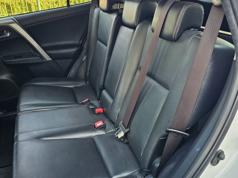 Toyota RAV4 2.0 4x4 16V Aut.