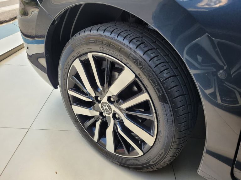 Honda CITY Hatchback Touring 1.5 Flex 16V Aut