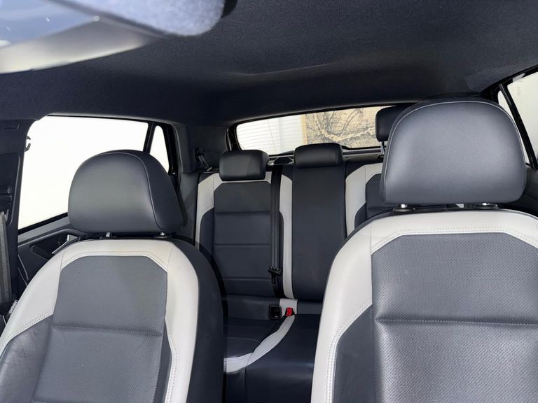 VolksWagen T-Cross Hig. 250 TSI 1.4 Flex 16V 5p Aut