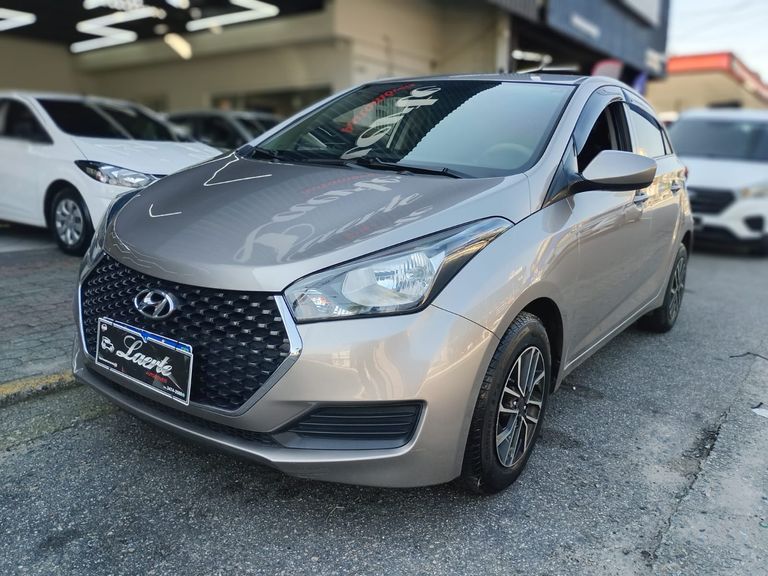 Hyundai HB20 Unique 1.0 Flex 12V Mec.