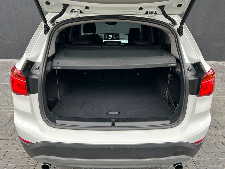 BMW X1 SDRIVE 20i 2.0/2.0 TB Acti.Flex Aut.