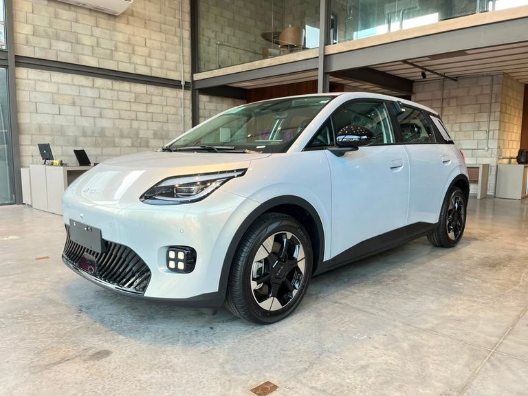 GAC AION UT Premium (Elétrico)