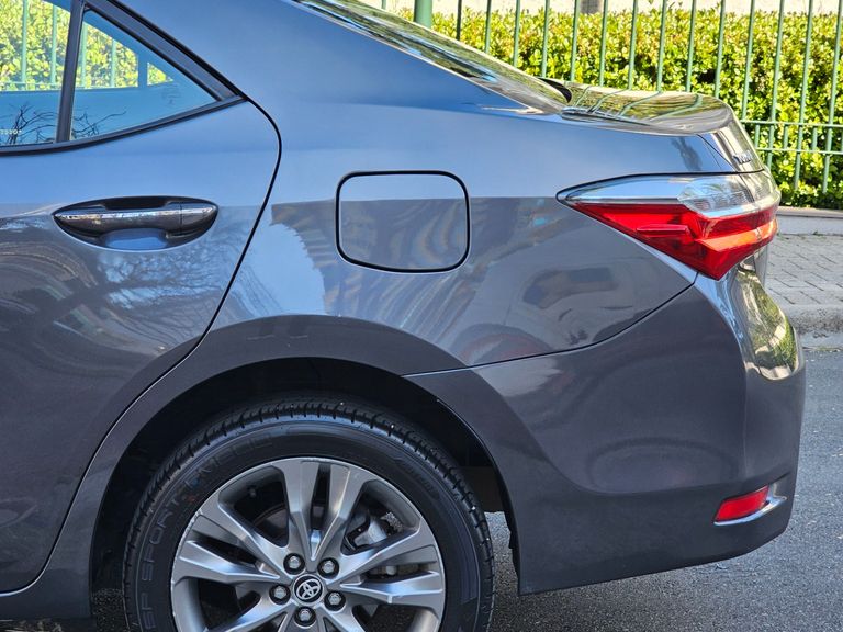 Toyota Corolla XEi 2.0 Flex 16V Aut.