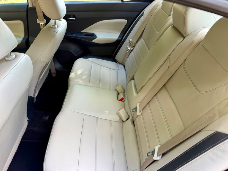 Nissan VERSA Exclusive 1.6 16V Flex Aut.