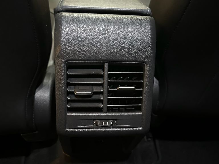 VolksWagen Nivus Launching Ed. 1.0 200 TSI Flex Aut