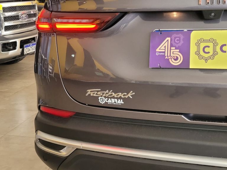 Fiat Fastback Audace 200 TB Aut (Hibrído)