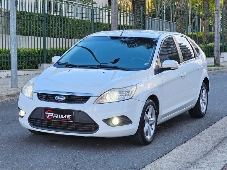 Ford Focus 1.6 S/SE/SE Plus Flex 8V/16V  5p