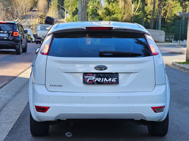 Ford Focus 1.6 S/SE/SE Plus Flex 8V/16V  5p