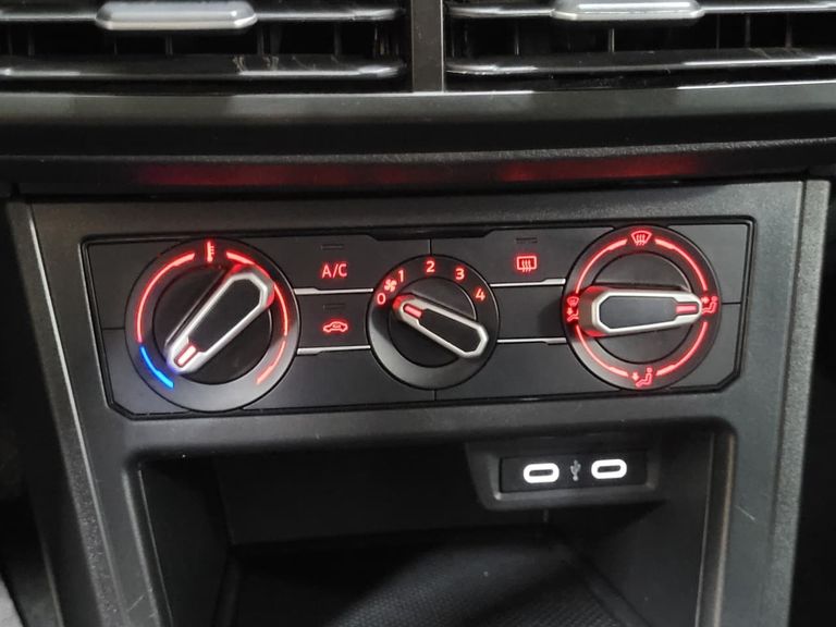 VolksWagen Polo Track 1.0 Flex 12V 5p