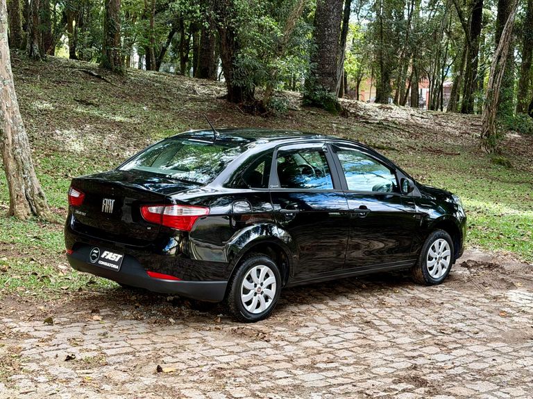 Fiat Grand Siena ATTRAC. 1.4 EVO F.Flex 8V