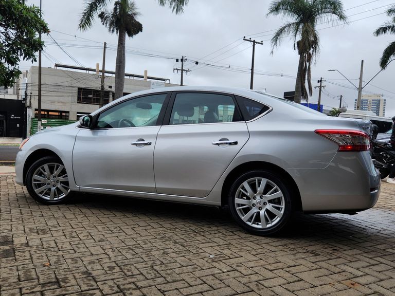 Nissan Sentra SL 2.0/ 2.0 Flex Fuel 16V Aut.