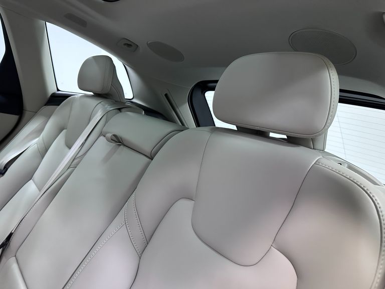 Volvo XC 60 T-8 Ultimate 2.0 AWD (Híbrido)