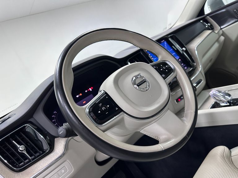 Volvo XC 60 T-8 Ultimate 2.0 AWD (Híbrido)