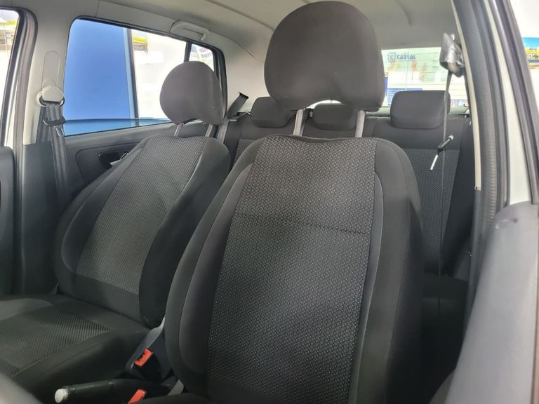 VolksWagen Fox Connect 1.6 Flex 8V 5p
