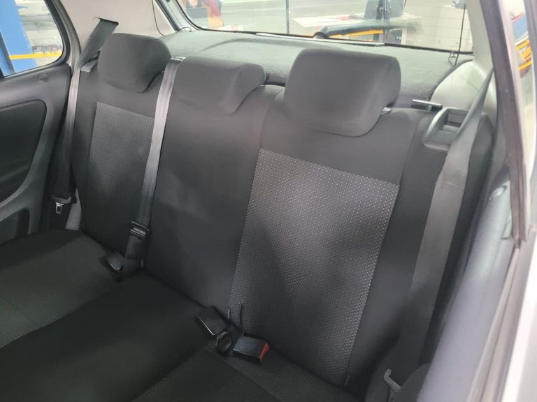 VolksWagen Fox Connect 1.6 Flex 8V 5p