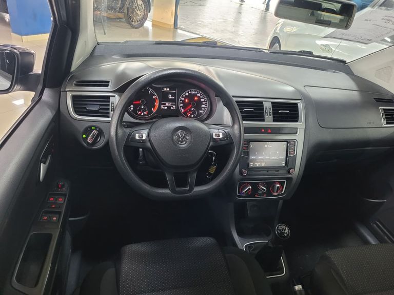 VolksWagen Fox Connect 1.6 Flex 8V 5p