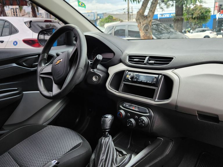 Chevrolet ONIX HATCH Joy 1.0 8V Flex 5p Mec.