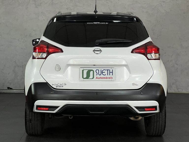 Nissan KICKS Rio 2016 1.6 16V FlexStar 5p Aut.