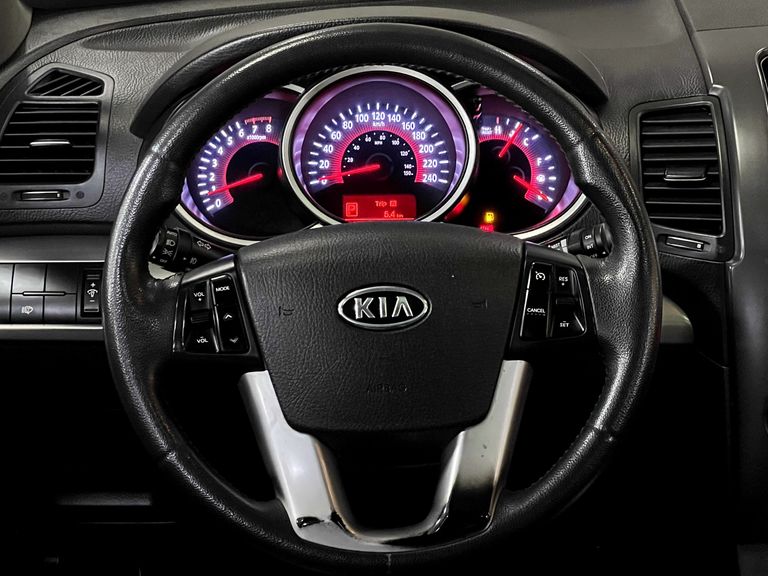 Kia Motors Sorento 2.4 16V 4x2 Aut.