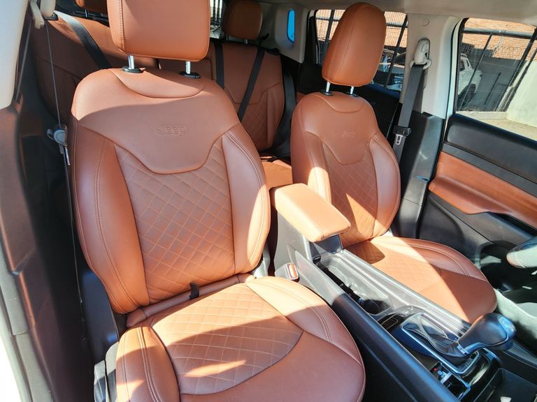 Jeep COMPASS SPORT T270 1.3 TB 4x2 Flex Aut.