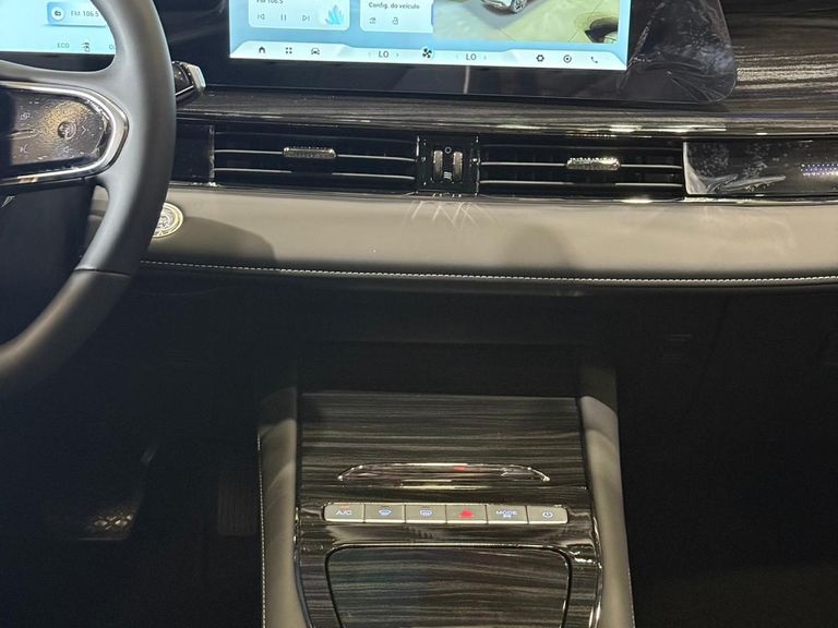 Omoda 5 Luxury 1.5 TB FWD
