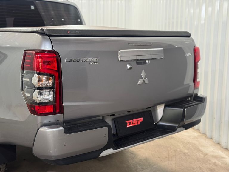 Mitsubishi L200 Triton Sport HPE 2.4 CD Diesel Aut.