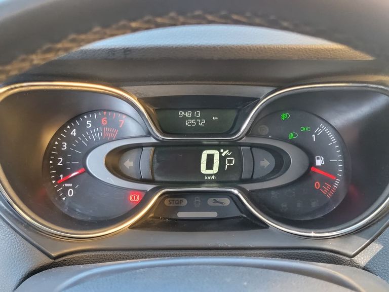 Renault CAPTUR Intense 1.6 16V Flex 5p Aut.