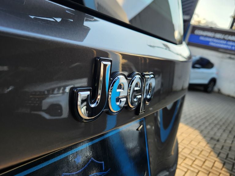 Jeep Renegade 1.8 4x2 Flex 16V Aut.