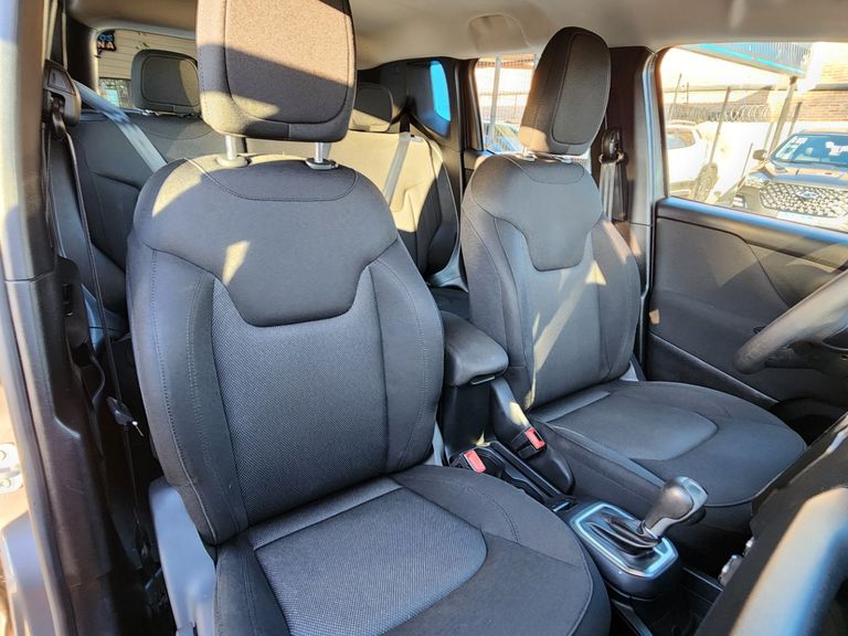 Jeep Renegade 1.8 4x2 Flex 16V Aut.