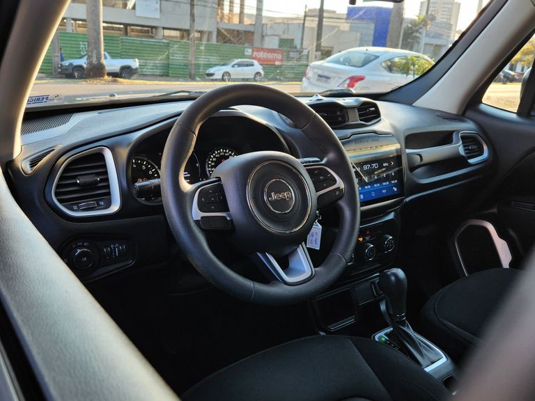 Jeep Renegade 1.8 4x2 Flex 16V Aut.