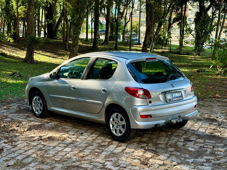 Peugeot 207 Active 1.4 Flex 8V 5p