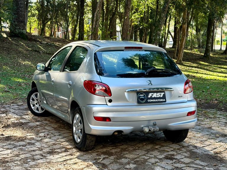 Peugeot 207 Active 1.4 Flex 8V 5p