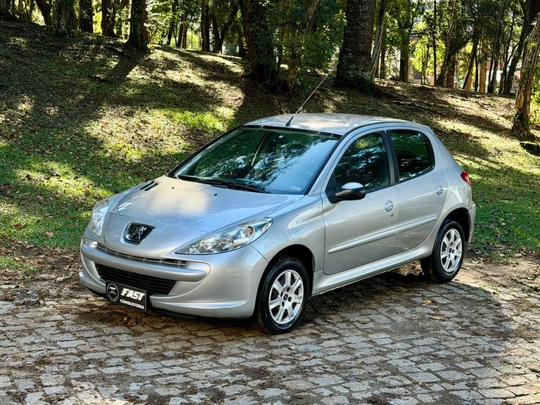 Peugeot 207 Active 1.4 Flex 8V 5p