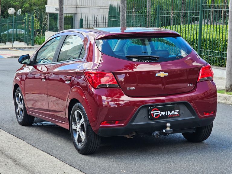 Chevrolet ONIX HATCH LTZ 1.4 8V FlexPower 5p Aut.