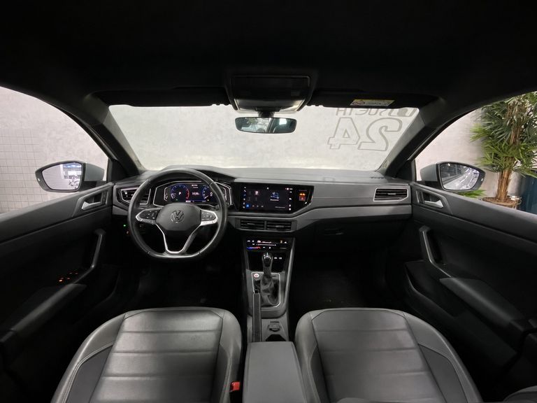 VolksWagen Nivus Highline 1.0 200 TSI Flex Aut.