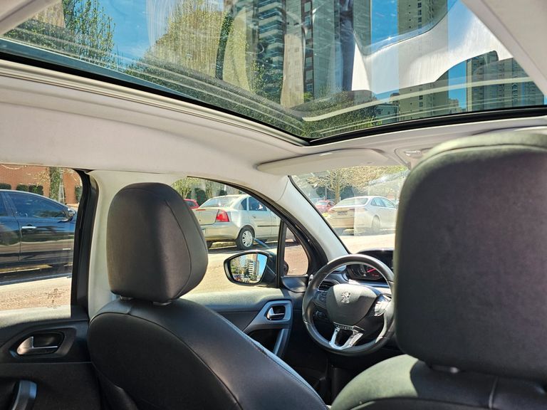 Peugeot 2008 Griffe 1.6 Turbo Flex 16V 5p Aut.