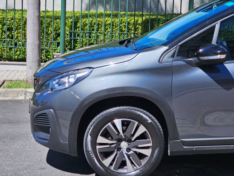 Peugeot 2008 Griffe 1.6 Turbo Flex 16V 5p Aut.