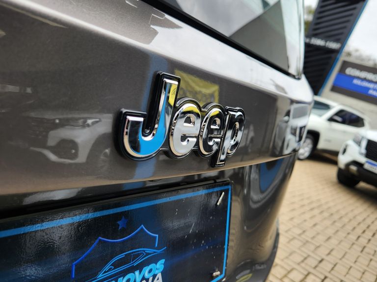 Jeep Renegade 1.8 4x2 Flex 16V Aut.