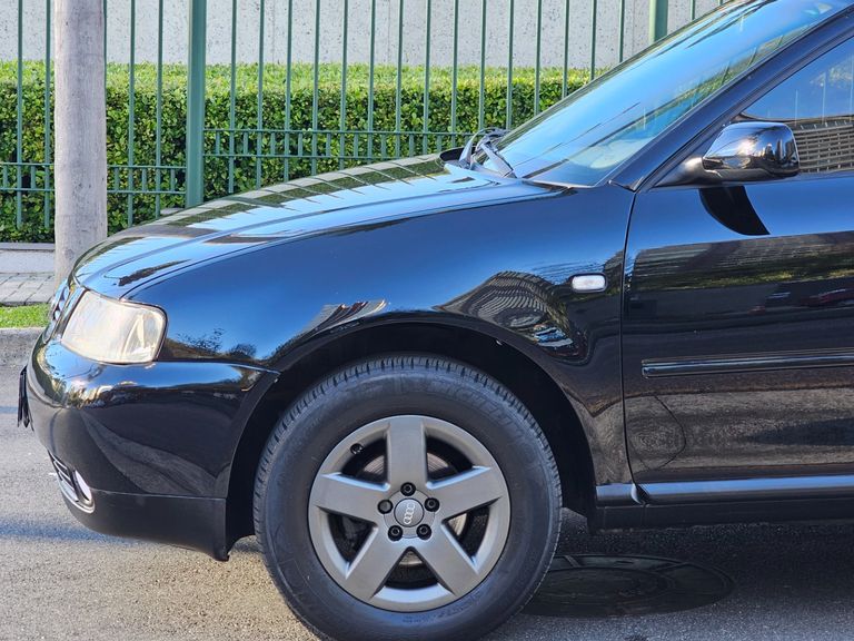 Audi A3 1.6 5p
