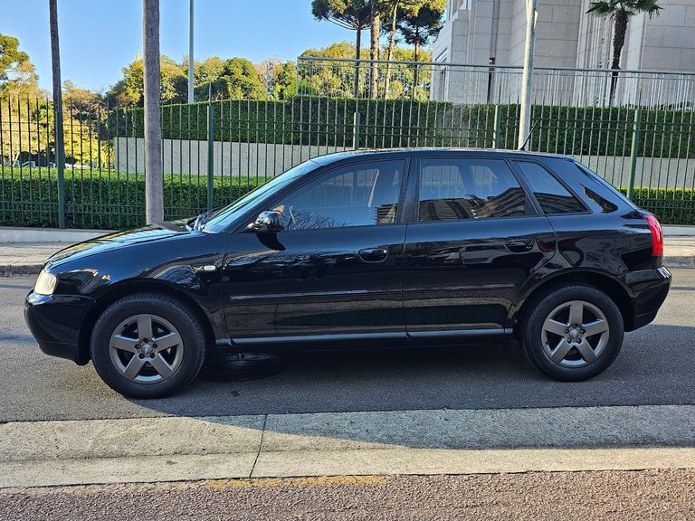 Audi A3 1.6 5p
