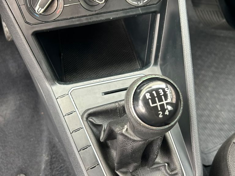 VolksWagen Polo 1.0 Flex 12V 5p