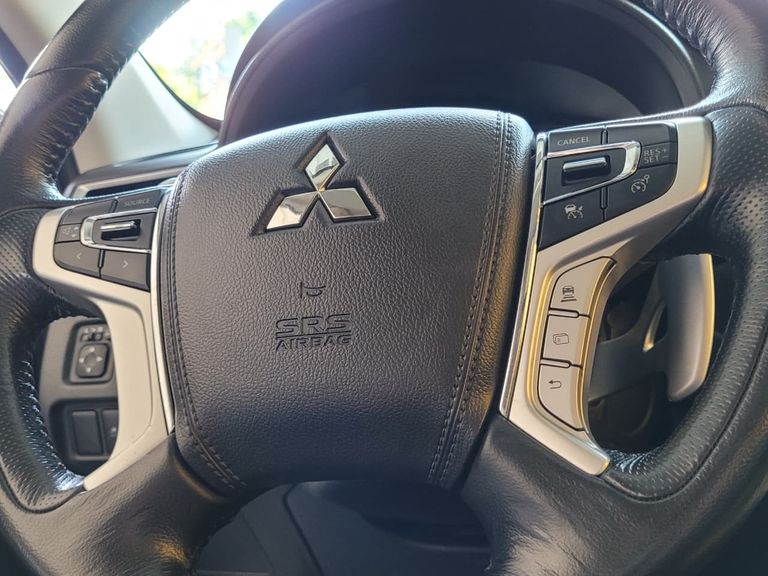Mitsubishi Pajero Sport HPE 2.4 4x4 Diesel Aut.