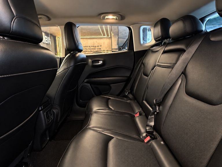 Jeep COMPASS LONGITUDE 2.0 4x2 Flex 16V Aut.