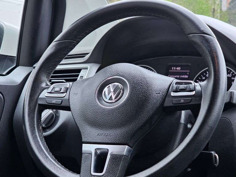 VolksWagen Fox Comfortline 1.0 Flex 8V 5p