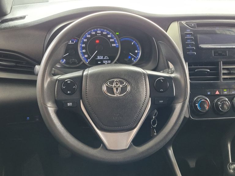 Toyota YARIS XL Live 1.3 Flex 16V 5p Mec.