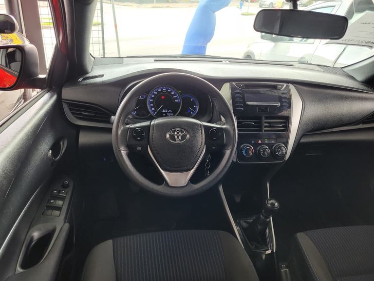 Toyota YARIS XL Live 1.3 Flex 16V 5p Mec.