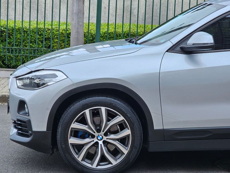 BMW X2 SDRIVE 20i 2.0/2.0 TB A. Flex 16V Aut